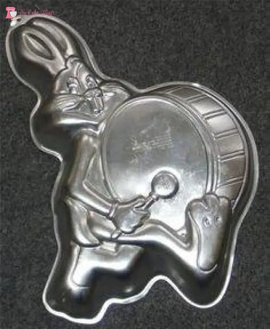 Bugs Bunny With Drum Cake Tin Hire