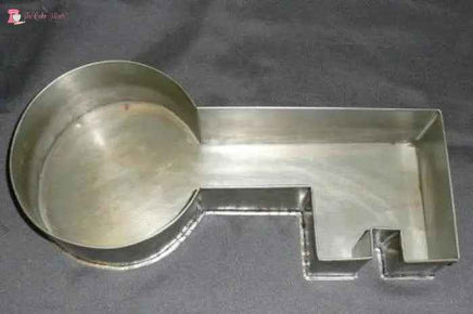 Key Shape Cake Tin Hire - The Cake Mixer
