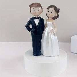 Resin Bride & Groom Cake Decoration Topper