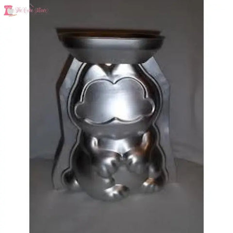 3D Garfield or Frog Cake Tin Hire