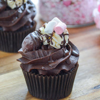 Deluxe Cupcakes 6 Pack - Made Fresh Daily