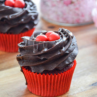 Deluxe Cupcakes 6 Pack - Made Fresh Daily