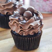 Deluxe Cupcakes 6 Pack - Made Fresh Daily