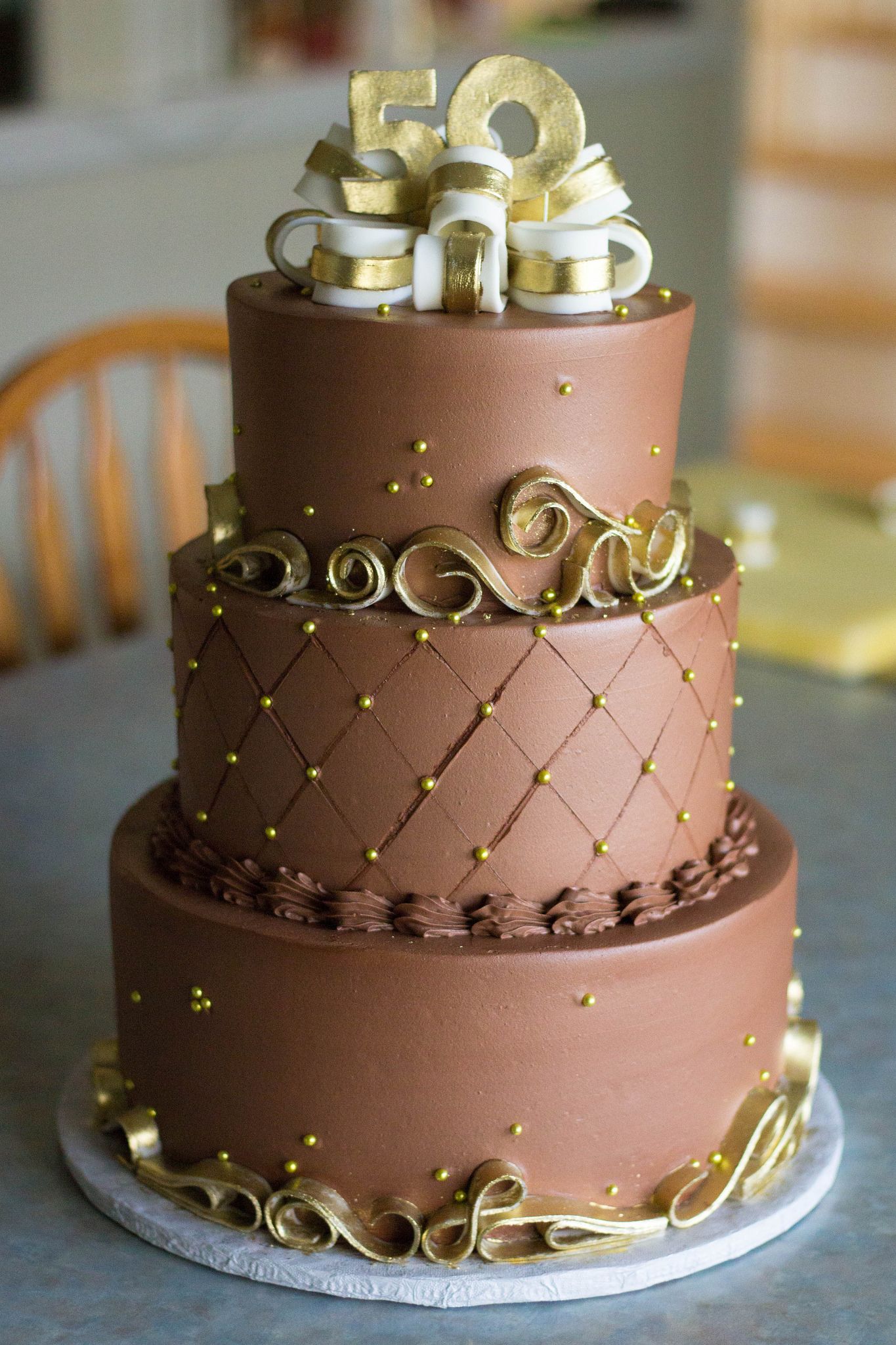 Online Chocolate Love Happy Anniversary Cake Half Kg Gift Delivery in Qatar  - FNP