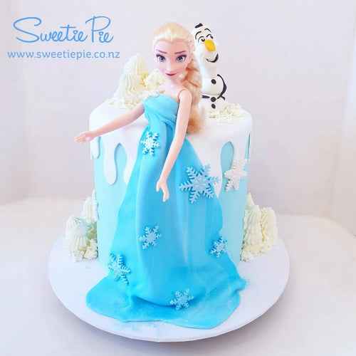 Qoo10 - ▷ Free Shipping ▷ Fresh Baked ▷ Elsa | Blue Disney Frozen Birthday  Ca... : Cakes & Snacks