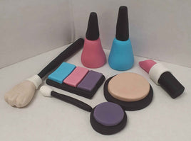 Edible Cake Kit Make Up Theme. Super Cool!